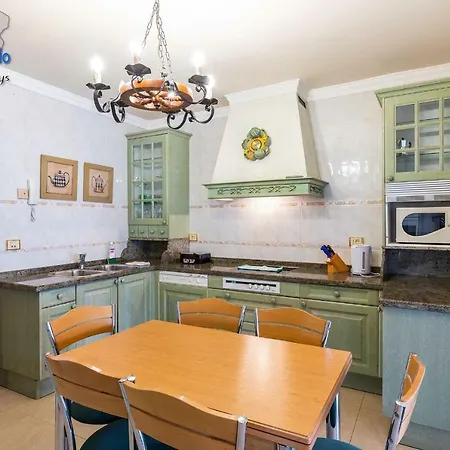 Penthouse Reducto Beach Apartment Arrecife (Lanzarote)